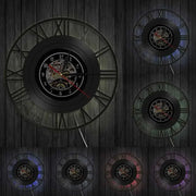 Horloge Murale Vinyle Industrielle Chiffres Romains LED Horloges Déco Murale Express